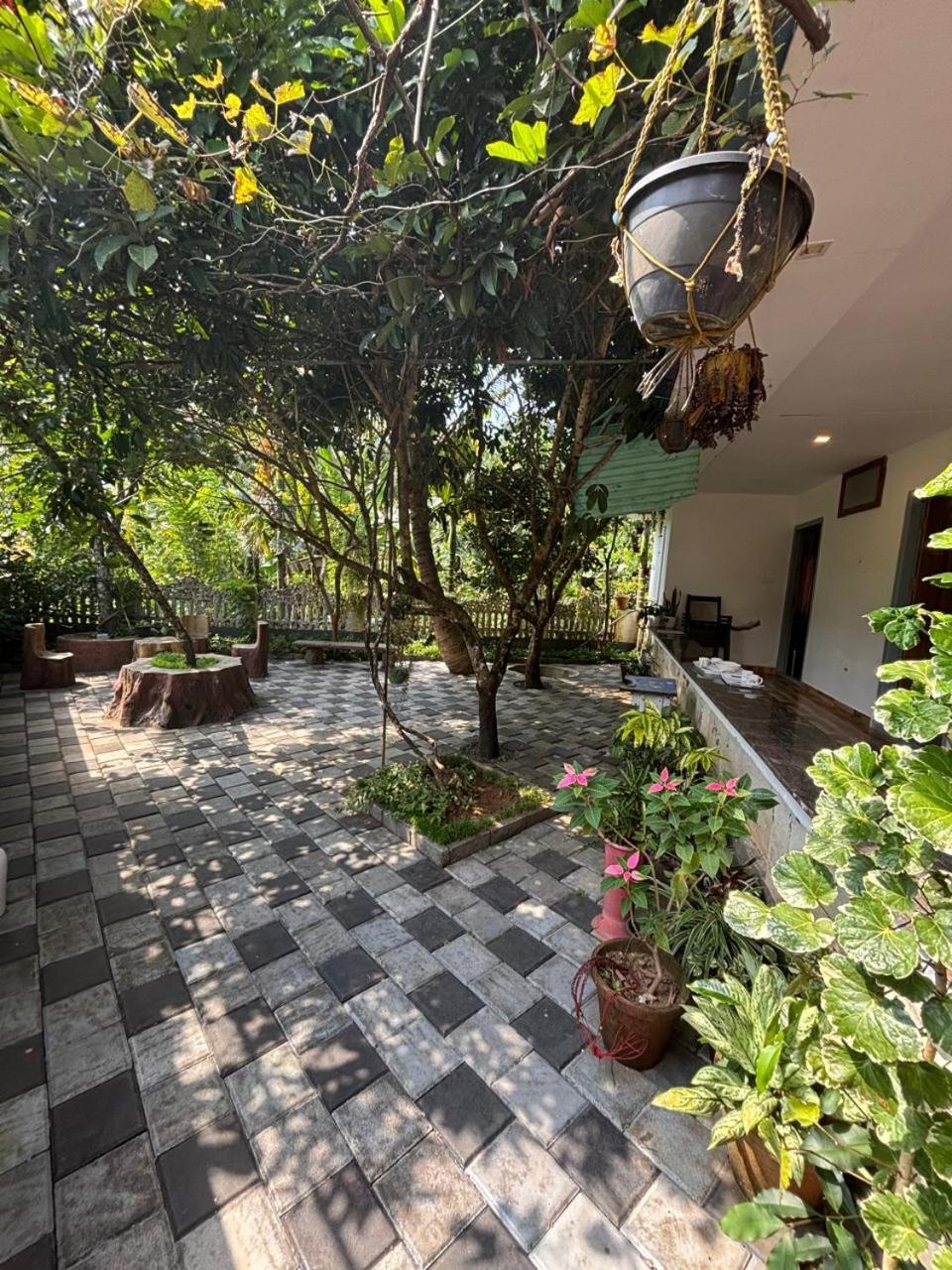 View Valley Homestay มุนนาร์ ภายนอก รูปภาพ